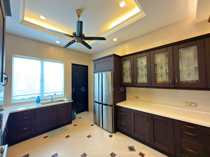 Bungalow for Rent in Bluwater Estate (Seri Kembangan) - Hugo Gooi - Kitchen - PropertyGuru.com.my