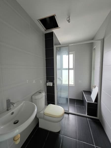 Condominium for Sale at Reflections Condominium - Tavyi Poh - Bathroom - PropertyGuru.com.my