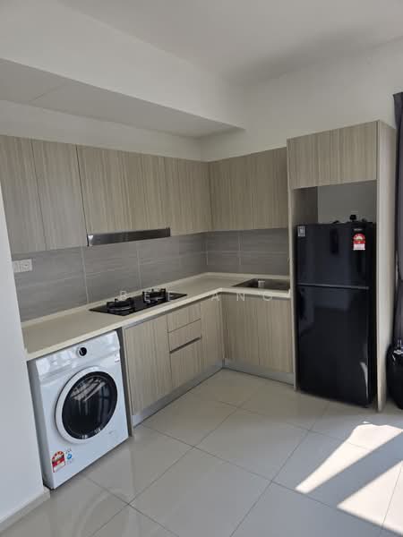 Servis Apartment untuk Disewa di Gravit8, Klang - Bee Ang - Kitchen - PropertyGuru.com.my