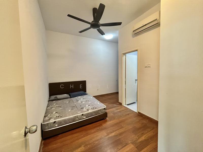 Kediaman Servis untuk Disewa di Nusa Heights (Nusa Puncak) - Cheryl Ng - Bedroom - PropertyGuru.com.my