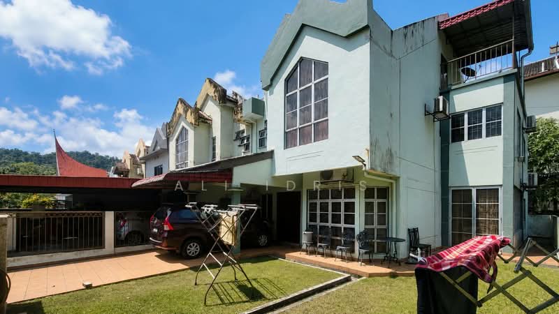 2-storey Terraced House for Sale in Bukit Antarabangsa (Ulu Kelang) - Ali Idris - Exterior - PropertyGuru.com.my