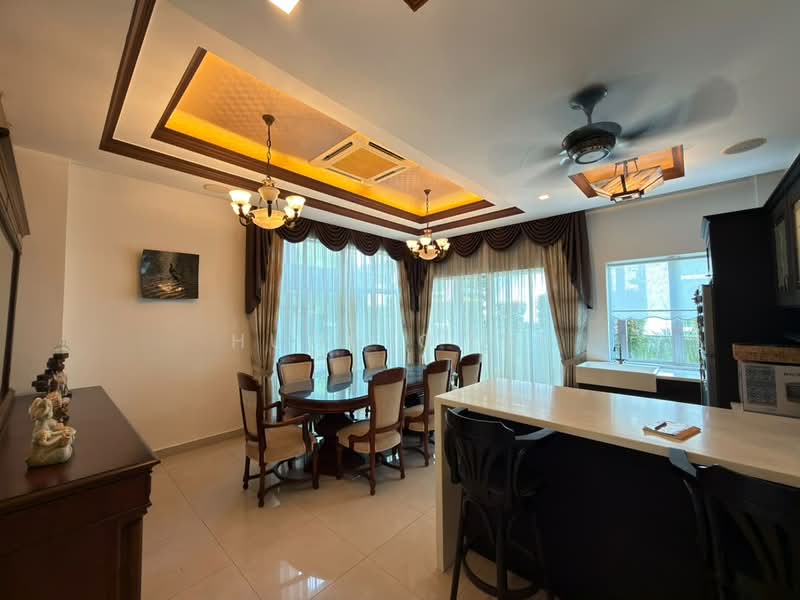 Rumah Banglo untuk Dijual di Bluwater Estate (Seri Kembangan) - Hugo Gooi - Dining Room - PropertyGuru.com.my