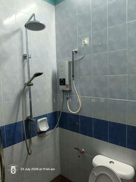 Rumah Teres 1.5 Tingkat untuk Dijual di Taman Bestari Indah (Ulu Tiram) - Pauline Ng - Bathroom - PropertyGuru.com.my