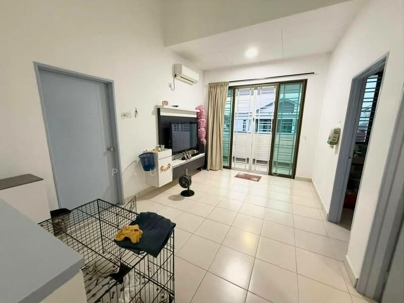 Rumah Teres untuk Dijual di Johor Bahru (Johor) - Pauline Ng - Living Room - PropertyGuru.com.my