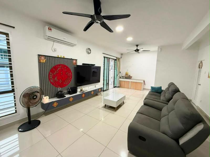Rumah Teres untuk Dijual di Johor Bahru (Johor) - Pauline Ng - Living Room - PropertyGuru.com.my