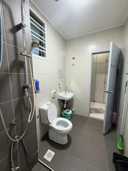 Rumah Teres untuk Dijual di Johor Bahru (Johor) - Pauline Ng - Bathroom - PropertyGuru.com.my