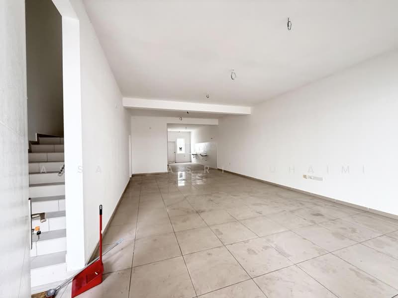 Terraced House for Sale in Bandar Sri Sendayan (Negeri Sembilan) - Hassan Basri Suhaimi - Interior - PropertyGuru.com.my