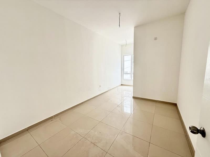Terraced House for Sale in Bandar Sri Sendayan (Negeri Sembilan) - Hassan Basri Suhaimi - Interior - PropertyGuru.com.my