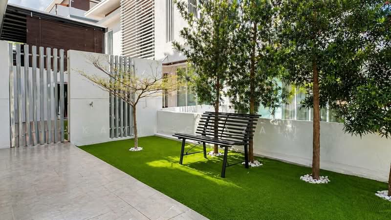 Rumah Berkembar untuk Dijual di Garden Residence (Cyberjaya) - Kamil Ghazali - Exterior - PropertyGuru.com.my