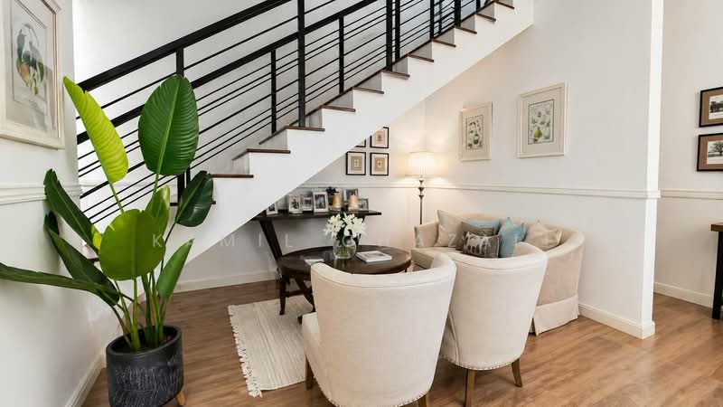 Rumah Berkembar untuk Dijual di Garden Residence (Cyberjaya) - Kamil Ghazali - Living Room - PropertyGuru.com.my