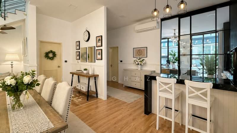 Rumah Berkembar untuk Dijual di Garden Residence (Cyberjaya) - Kamil Ghazali - Dining Room - PropertyGuru.com.my