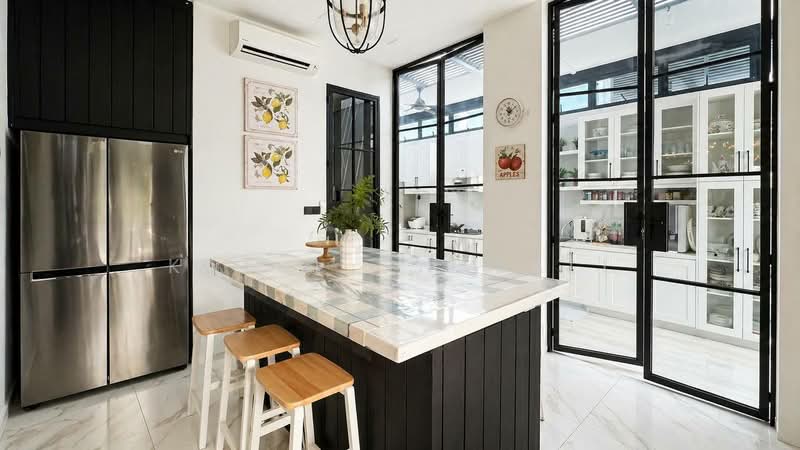 Rumah Berkembar untuk Dijual di Garden Residence (Cyberjaya) - Kamil Ghazali - Kitchen - PropertyGuru.com.my