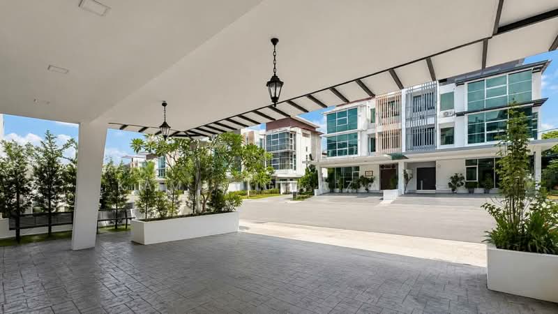 Rumah Berkembar untuk Dijual di Garden Residence (Cyberjaya) - Kamil Ghazali - Exterior - PropertyGuru.com.my