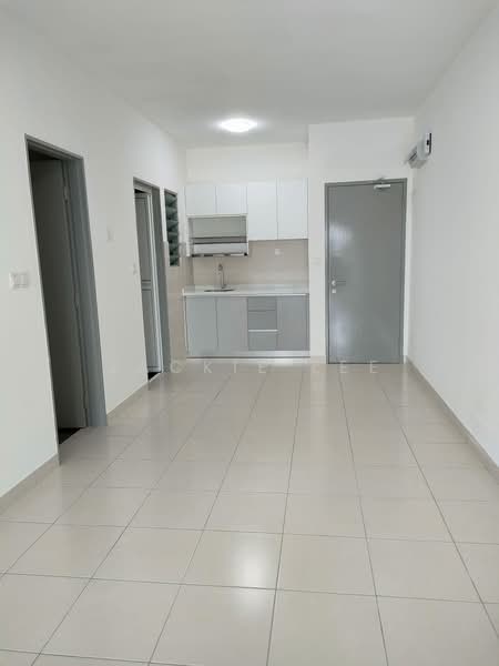 Service Residence for Rent at Tiara Mutiara / The Crown - Jackie Lee - Kitchen - PropertyGuru.com.my