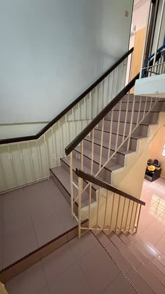 Rumah Teres 2 Tingkat untuk Dijual di Taman Universiti Indah (Seri Kembangan) - Bee Seng Chia - Corridor - PropertyGuru.com.my
