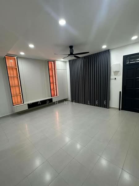 Rumah Teres untuk Dijual di Johor Bahru (Johor) - Daphne Lee - Living Room - PropertyGuru.com.my