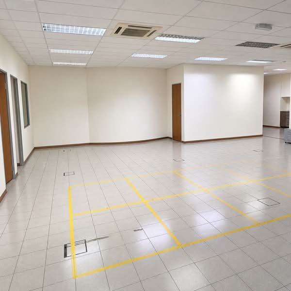 Detached Factory for Rent in Taman Sains Selangor (Kota Damansara) - Patrick Chen - Interior - PropertyGuru.com.my