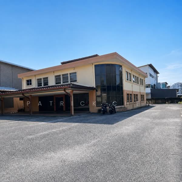 Detached Factory for Rent in Taman Sains Selangor (Kota Damansara) - Patrick Chen - Exterior - PropertyGuru.com.my