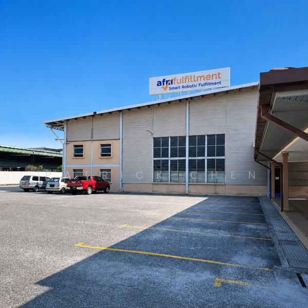 Detached Factory for Rent in Taman Sains Selangor (Kota Damansara) - Patrick Chen - Exterior - PropertyGuru.com.my