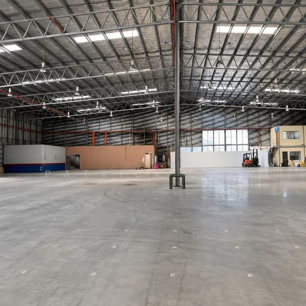 Detached Factory for Rent in Taman Sains Selangor (Kota Damansara) - Patrick Chen - Interior - PropertyGuru.com.my