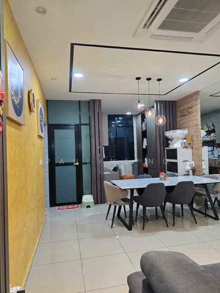 3-storey Terraced House for Sale in Bandar Seri Alam (Masai) - Pauline Ng - Living Room - PropertyGuru.com.my