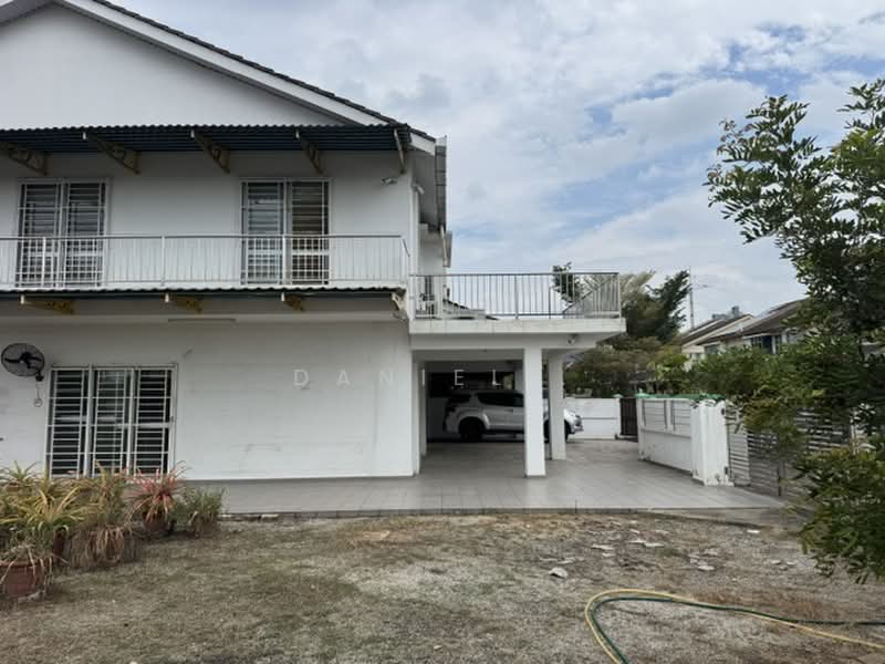 2-storey Terraced House for Sale in Taman Alam Putra (Seri Kembangan) - DANIEL . - Exterior - PropertyGuru.com.my