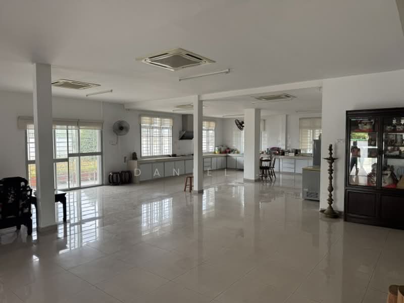 2-storey Terraced House for Sale in Taman Alam Putra (Seri Kembangan) - DANIEL . - Kitchen - PropertyGuru.com.my
