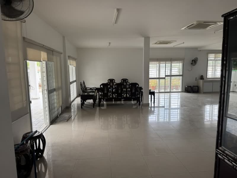 2-storey Terraced House for Sale in Taman Alam Putra (Seri Kembangan) - DANIEL . - Living Room - PropertyGuru.com.my