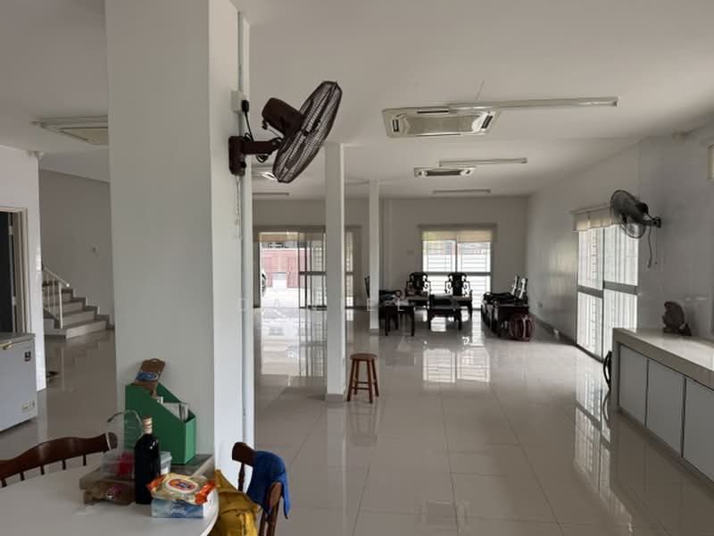 2-storey Terraced House for Sale in Taman Alam Putra (Seri Kembangan) - DANIEL . - Living Room - PropertyGuru.com.my