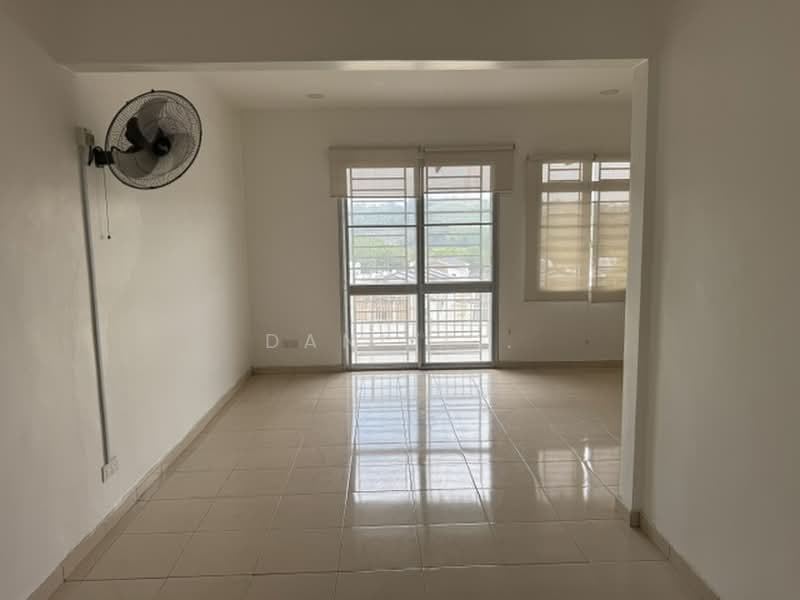 2-storey Terraced House for Sale in Taman Alam Putra (Seri Kembangan) - DANIEL . - Living Room - PropertyGuru.com.my
