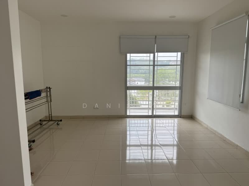 2-storey Terraced House for Sale in Taman Alam Putra (Seri Kembangan) - DANIEL . - Interior - PropertyGuru.com.my