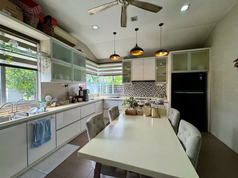 Rumah Banglo untuk Dijual di Seksyen 13 (Shah Alam) - Ali Idris - Kitchen - PropertyGuru.com.my