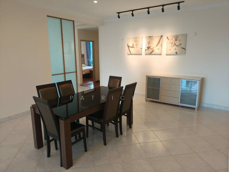Kondominium untuk Disewa di Gurney Beach Resort - Patrick . - Dining Room - PropertyGuru.com.my