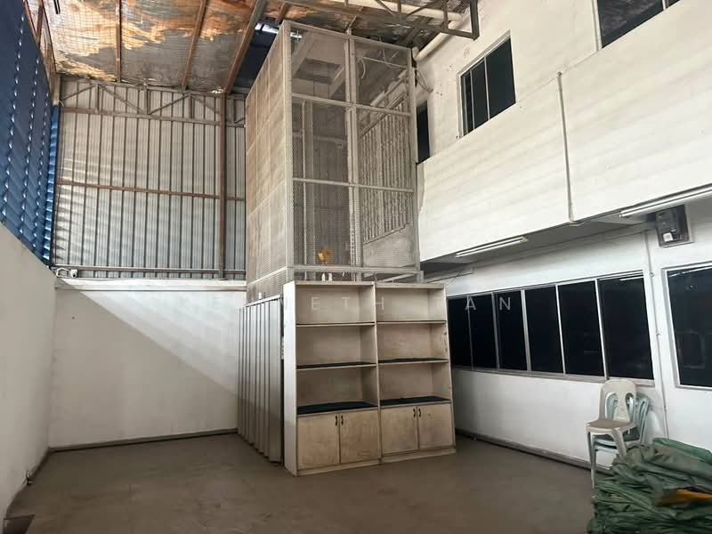 Factory for Rent in Taman Tan Sri Yaacob (Johor Bahru) - Kenneth Tan - PropertyGuru.com.my