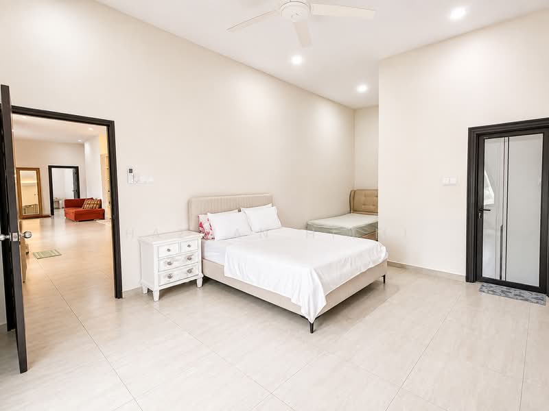 Bungalow House for Sale in Taboh Naning (Melaka) - Hazwan Hilmi - Bedroom - PropertyGuru.com.my