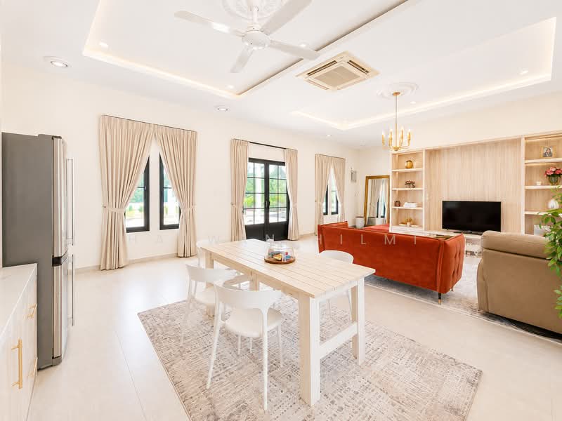 Bungalow House for Sale in Taboh Naning (Melaka) - Hazwan Hilmi - Living Room - PropertyGuru.com.my