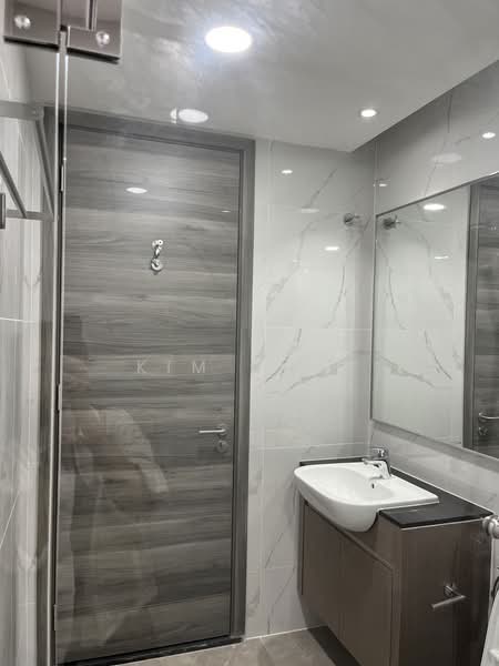 Service Residence for Rent at Agile Bukit Bintang - Kim Ling - Master Bathroom - PropertyGuru.com.my
