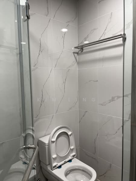 Service Residence for Rent at Agile Bukit Bintang - Kim Ling - Bathroom 2 - PropertyGuru.com.my
