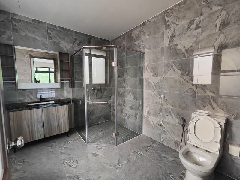 Cluster House for Sale in Forest City (Gelang Patah) - Jia En Lee - Bathroom - PropertyGuru.com.my
