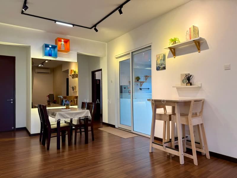 Kediaman Servis untuk Disewa di Silk Sky - Ethan Yong - Dining Room - PropertyGuru.com.my