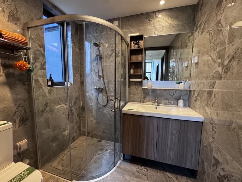 Cluster House for Sale in Forest City (Gelang Patah) - Jia En Lee - Bathroom - PropertyGuru.com.my