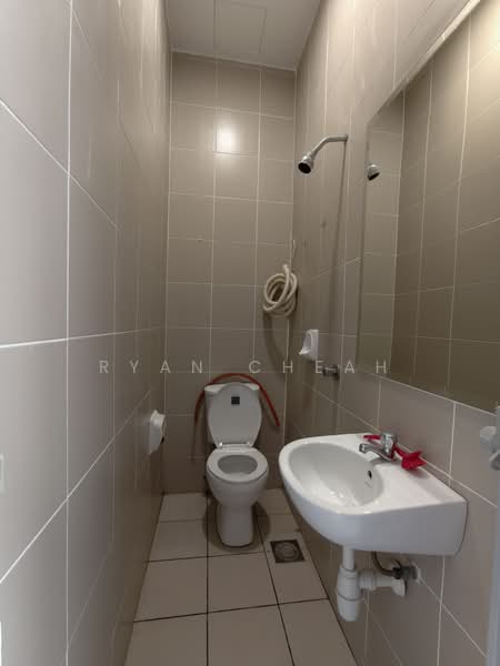 Kondominium untuk Dijual di Damansara Foresta - Ryan Cheah - Bathroom - PropertyGuru.com.my