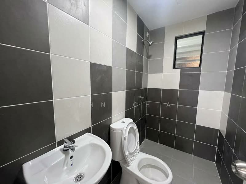 Service Residence for Rent at Residensi Mutiara Kajang 2 - Jenny Chia - Bathroom - PropertyGuru.com.my