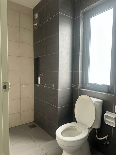 Servis Apartment untuk Disewa di Horizon Suites - Ethan Yong - Bathroom - PropertyGuru.com.my