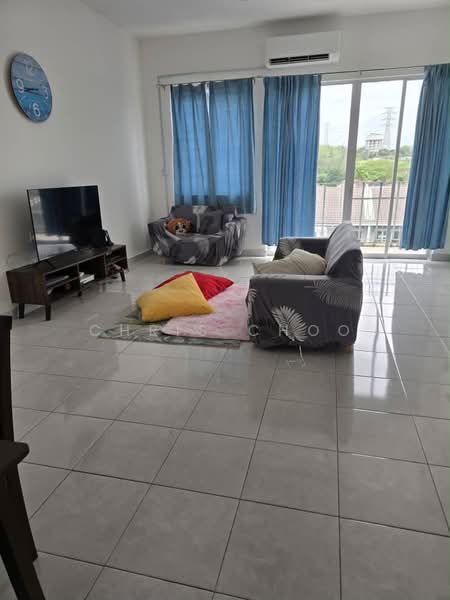 Rumah Bandar untuk Disewa di Semenyih (Selangor) - Chris Choo - Living Room - PropertyGuru.com.my