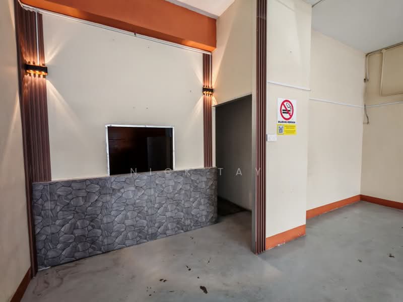 Kedai untuk Disewa di Senai (Kulai) - Nick Tay - Interior - PropertyGuru.com.my