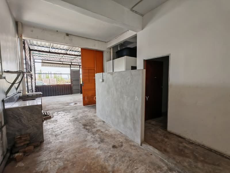 Kedai untuk Disewa di Senai (Kulai) - Nick Tay - Interior - PropertyGuru.com.my