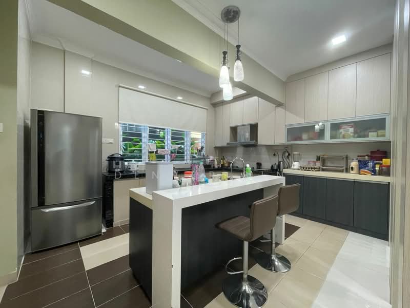 Semi-Detached House for Sale in Mahkota Cheras (Cheras) - Denver Sin - Kitchen - PropertyGuru.com.my