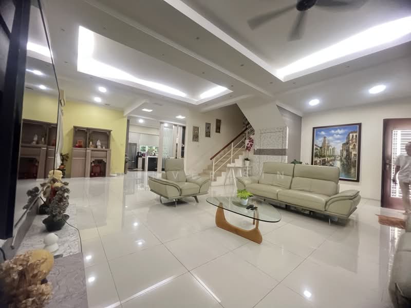 Semi-Detached House for Sale in Mahkota Cheras (Cheras) - Denver Sin - Living Room - PropertyGuru.com.my