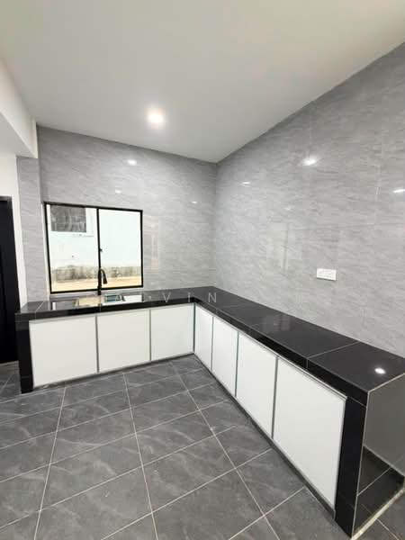 Rumah Teres 1 Tingkat untuk Dijual di Taman Universiti (Skudai) - Calvin Lee - PropertyGuru.com.my